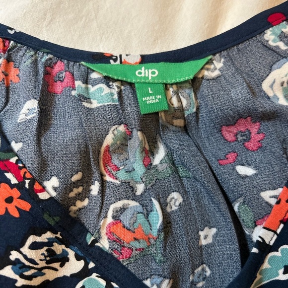 Dip Floral V Neck Tiered Peasant Sleeve Dress With Slip - Picture 6 of 6